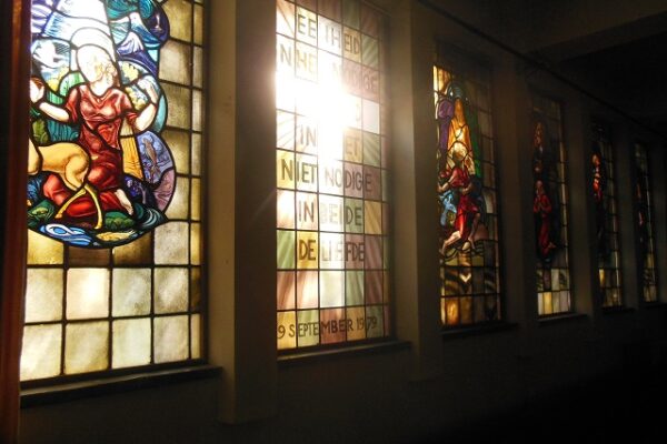 Viering met ds. Monique van Zoest