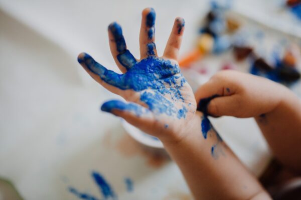 Dienst en kindernevendienst